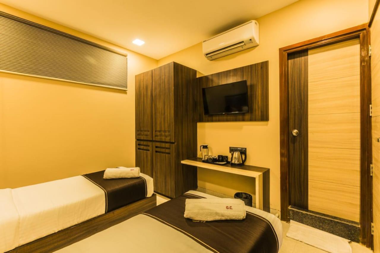 Hotel Golden Crown Bombaj Exteriér fotografie